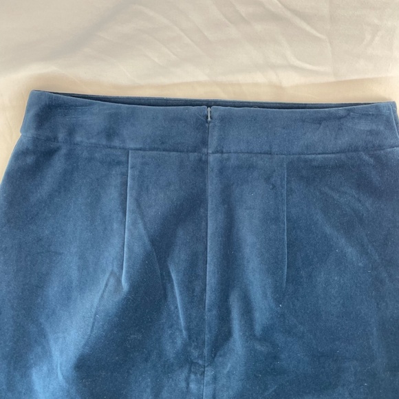 Ann Taylor Straight Skirt Velvet Blue Women’s Size 2 NEW with tag - Picture 9 of 13
